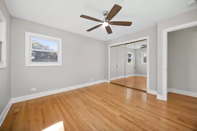 865 Love Street, Elk Grove Village, IL 60007 - Photo 13