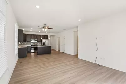 8122 Arlington Lane, Joliet, IL 60431 - Photo 7