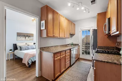 2903 N Rockwell Street #2, Chicago, IL 60618 - Photo 7