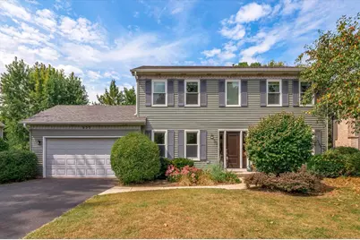 655 Blackhawk Drive, Batavia, IL 60510 - Photo 1