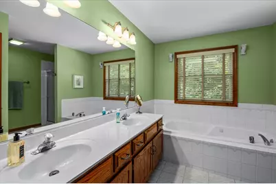 655 Blackhawk Drive, Batavia, IL 60510 - Photo 15