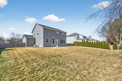 2110 Silver Leaf Drive, Island Lake, IL 60042 - Photo 35