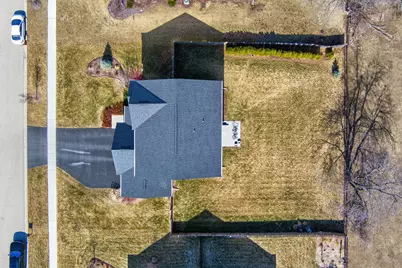 2110 Silver Leaf Drive, Island Lake, IL 60042 - Photo 41