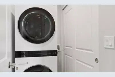 1339 N Noble Street #1, Chicago, IL 60642 - Photo 25