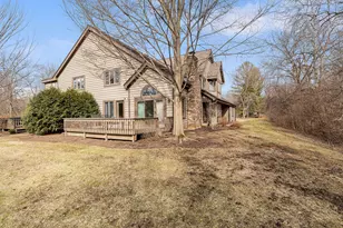 2012 Forest Creek Ln, Libertyville, IL 60048 - Photo 29