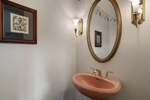 2012 Forest Creek Ln, Libertyville, IL 60048 - Photo 23