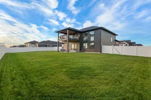 9343 Iris Dr, Saint John, IN 46373 - Photo 49