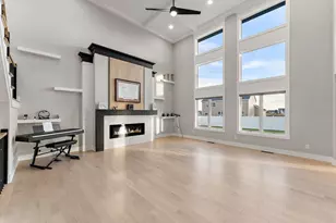 9343 Iris Dr, Saint John, IN 46373 - Photo 7