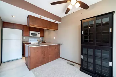 [Address not provided], Rockford, IL 61107 - Photo 7