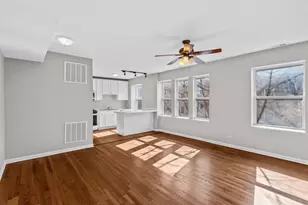 6303 N Claremont Ave, Chicago, IL 60659 - Photo 3