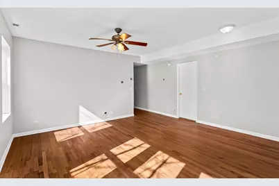 6303 N Claremont Avenue #2, Chicago, IL 60659 - Photo 5