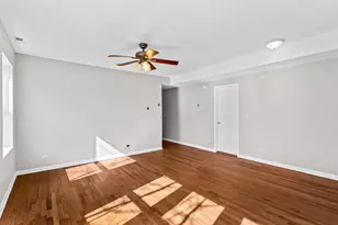 6303 N Claremont Ave, Chicago, IL 60659 - Photo 5