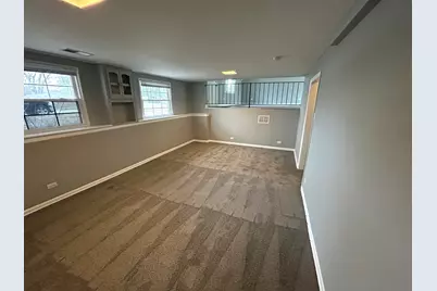 3400 Seine Court, Hazel Crest, IL 60429 - Photo 9