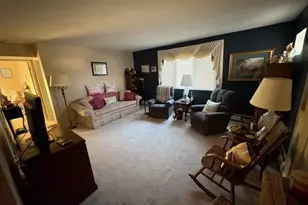 940 17th St, Moline, IL 61265 - Photo 5