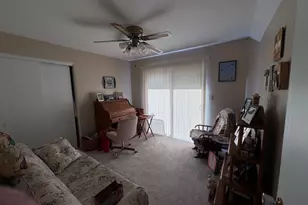 940 17th St, Moline, IL 61265 - Photo 9
