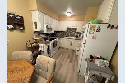 940 17th Street #7, Moline, IL 61265 - Photo 3