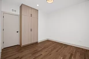 4443 S Vincennes Ave, Chicago, IL 60653 - Photo 9