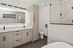 4443 S Vincennes Ave, Chicago, IL 60653 - Photo 13