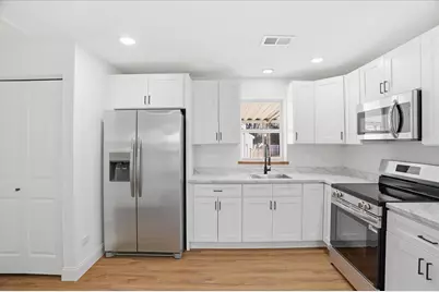 2407 Horeb Avenue, Zion, IL 60099 - Photo 11