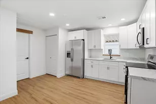 2407 Horeb Ave, Zion, IL 60099 - Photo 13