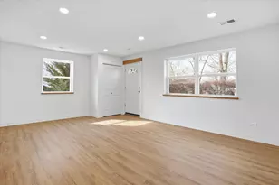 2407 Horeb Ave, Zion, IL 60099 - Photo 7