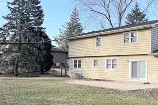 5N575 Abilene Trail, Bloomingdale, IL 60108 - Photo 3