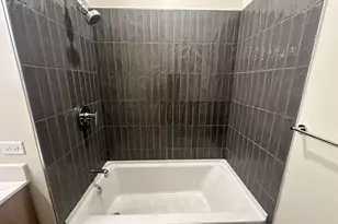 2032 N Clybourn Ave, Chicago, IL 60614 - Photo 17