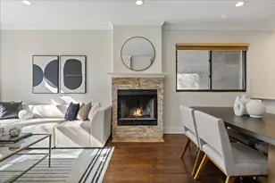 1642 W Julian St, Chicago, IL 60622 - Photo 3