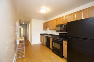 6717 N Sheridan Rd, Chicago, IL 60626 - Photo 3