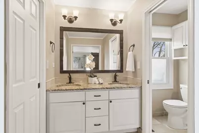 135 Schuldt Drive, Lake Zurich, IL 60047 - Photo 19