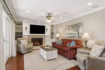 135 Schuldt Drive, Lake Zurich, IL 60047 - Photo 13