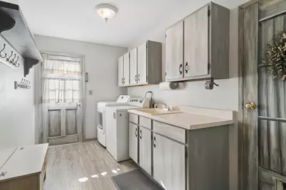 135 Schuldt Drive, Lake Zurich, IL 60047 - Photo 17