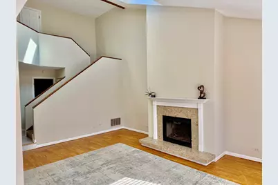 909 Suffolk Court #0, Libertyville, IL 60048 - Photo 3