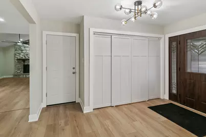 4951 Crest Court, Country Club Hills, IL 60478 - Photo 5