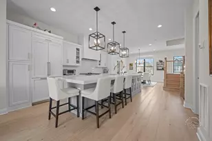 [Address not provided], Naperville, IL 60540 - Photo 11