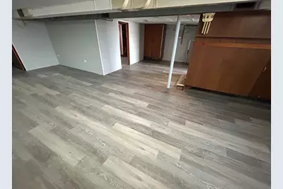 717 E 154th Street, South Holland, IL 60473 - Photo 11