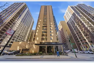 850 N Dewitt Place #9J, Chicago, IL 60611 - Photo 1