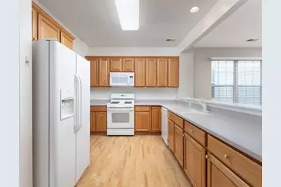 13390 Crestview Drive, Huntley, IL 60142 - Photo 3