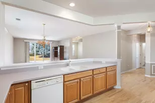 13390 Crestview Dr, Huntley, IL 60142 - Photo 5