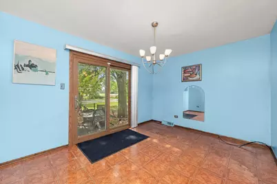 943 E 164th Court, South Holland, IL 60473 - Photo 9