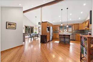 16421 Lee Ave, Orland Park, IL 60467 - Photo 9