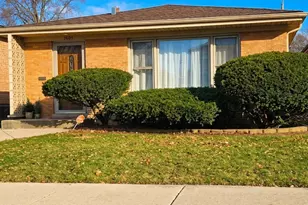 2605 W 83rd Pl, Chicago, IL 60652 - Photo 1