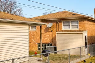 2605 W 83rd Pl, Chicago, IL 60652 - Photo 5