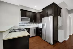 2333 W Montana St, Chicago, IL 60647 - Photo 3