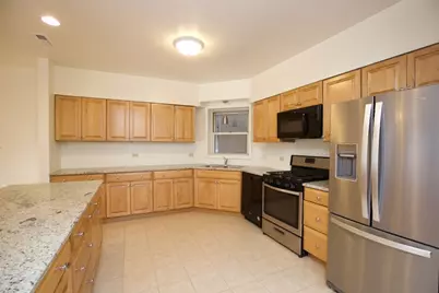 6711 N Sheridan Road #3S, Chicago, IL 60626 - Photo 3