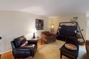 10661 Hollow Tree Rd, Orland Park, IL 60462 - Photo 21