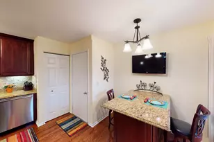 10661 Hollow Tree Rd, Orland Park, IL 60462 - Photo 13