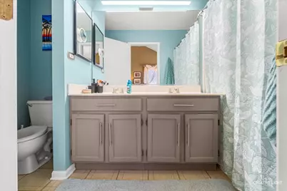 10 Farmington Court, Lake in the Hills, IL 60156 - Photo 13