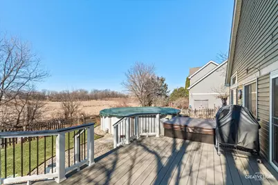 10 Farmington Court, Lake in the Hills, IL 60156 - Photo 25
