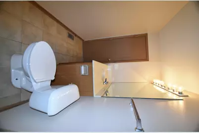 [Address not provided], Oswego, IL 60543 - Photo 33